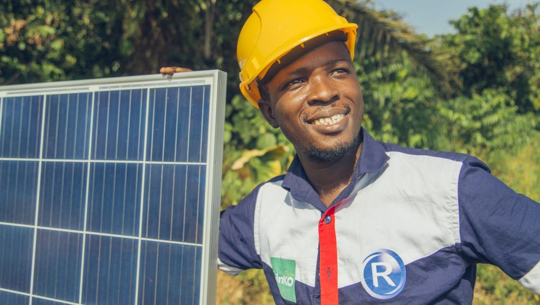 In Nigeria, a Template for Solar-Powered Minigrids Emerges